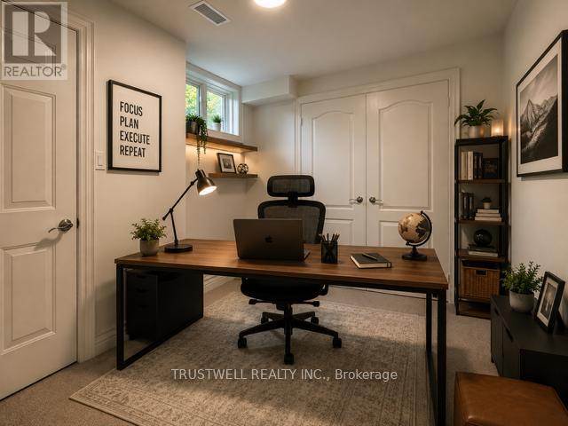 5b Mcgee Street, Toronto, Ontario  M4M 2L1 - Photo 15 - E13534588
