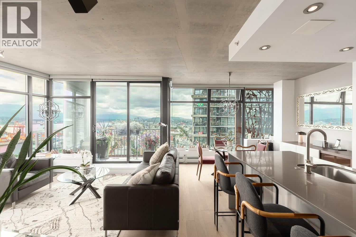 2903 128 W CORDOVA STREET