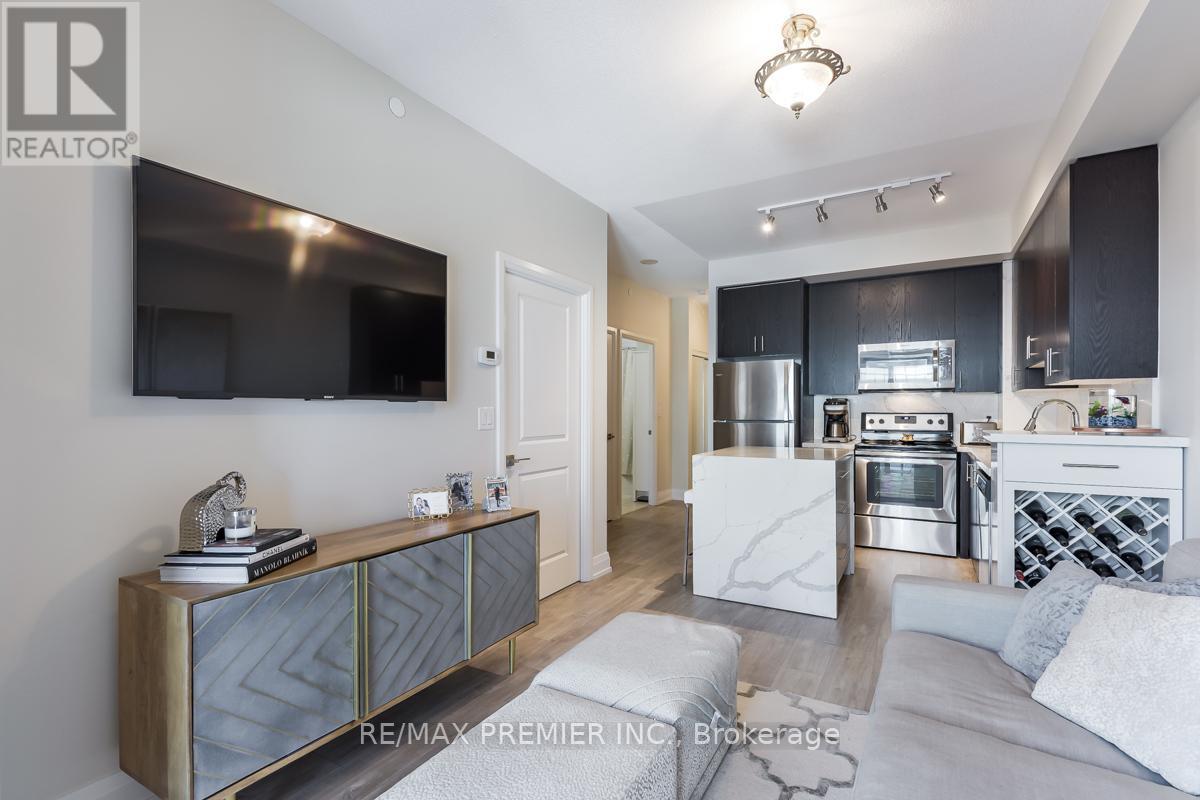 803 - 3600 Highway 7 Road, Vaughan, Ontario  L4L 0G7 - Photo 1 - N13534544