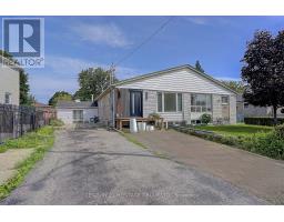 326 MCCONVEY DRIVE, Richmond Hill, Ontario