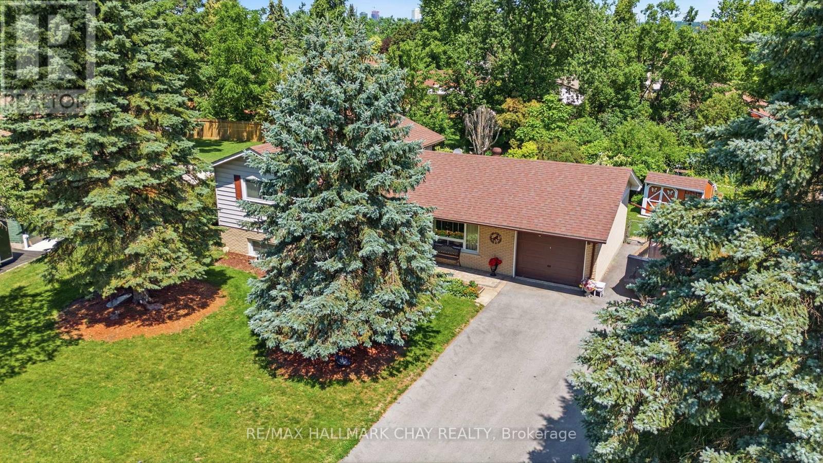6 HIGHCROFT DRIVE, Barrie (Allandale Heights)