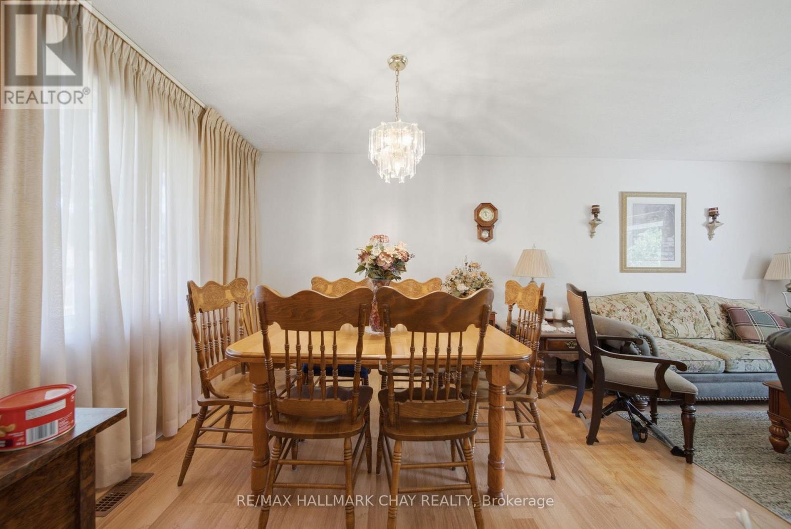 6 Highcroft Drive, Barrie (Allandale Heights), Ontario  L4N 2X4 - Photo 11 - S13534518
