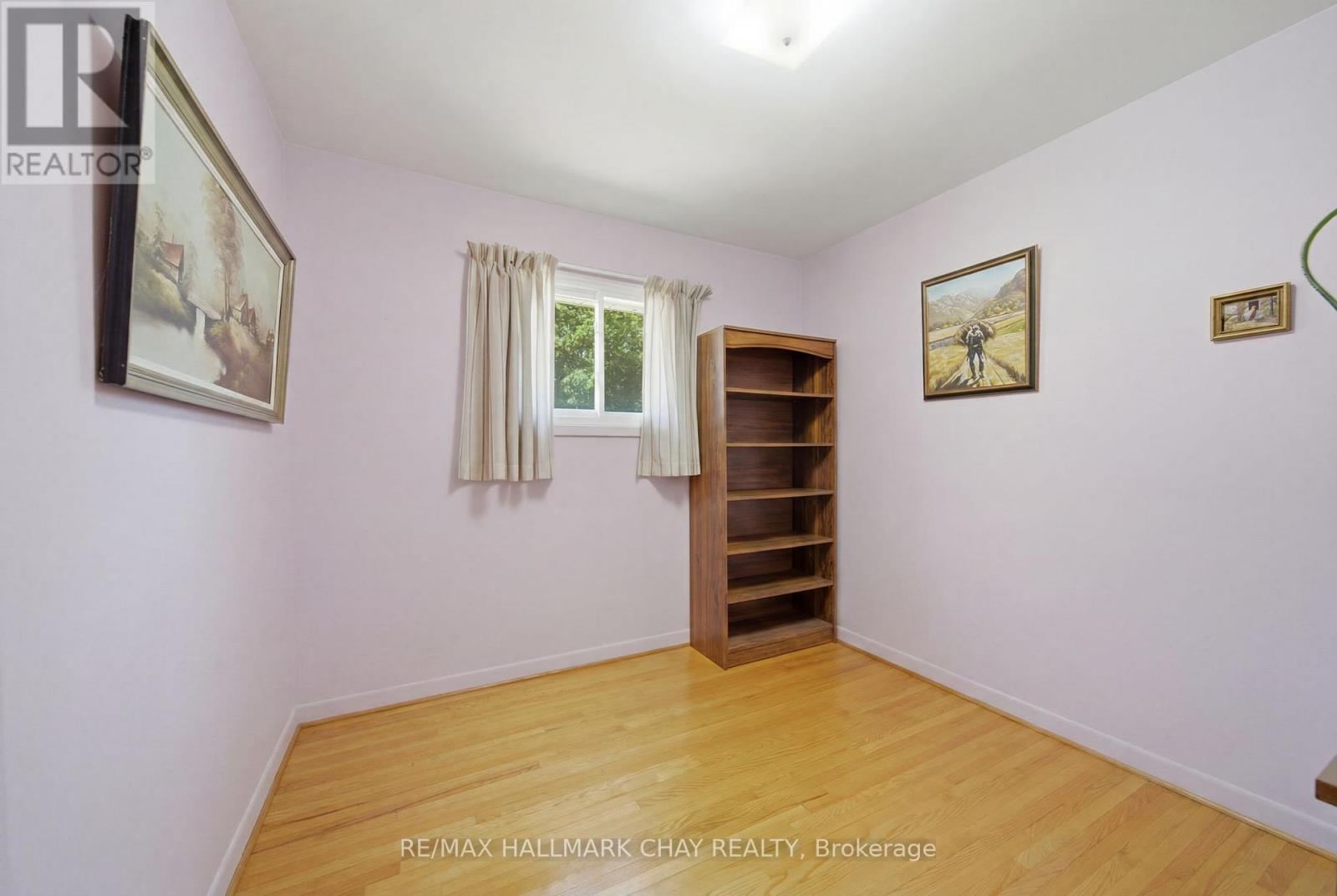 6 Highcroft Drive, Barrie (Allandale Heights), Ontario  L4N 2X4 - Photo 19 - S13534518