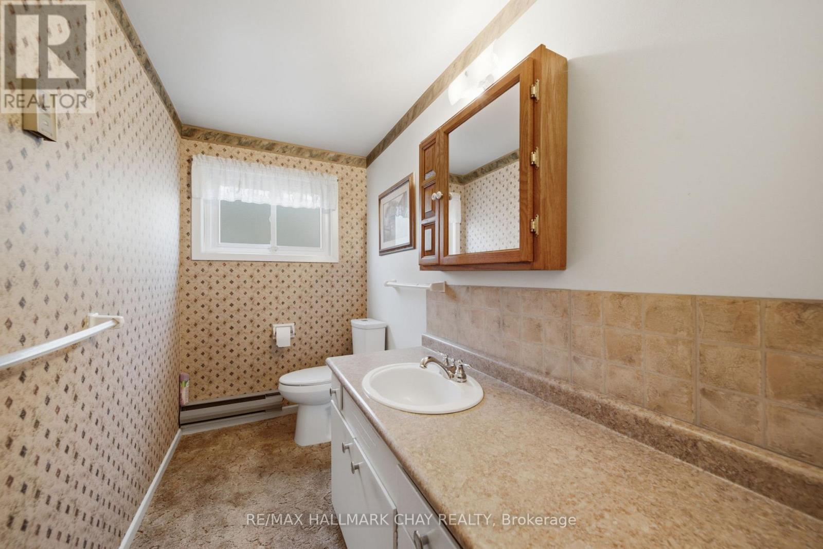 6 Highcroft Drive, Barrie (Allandale Heights), Ontario  L4N 2X4 - Photo 24 - S13534518