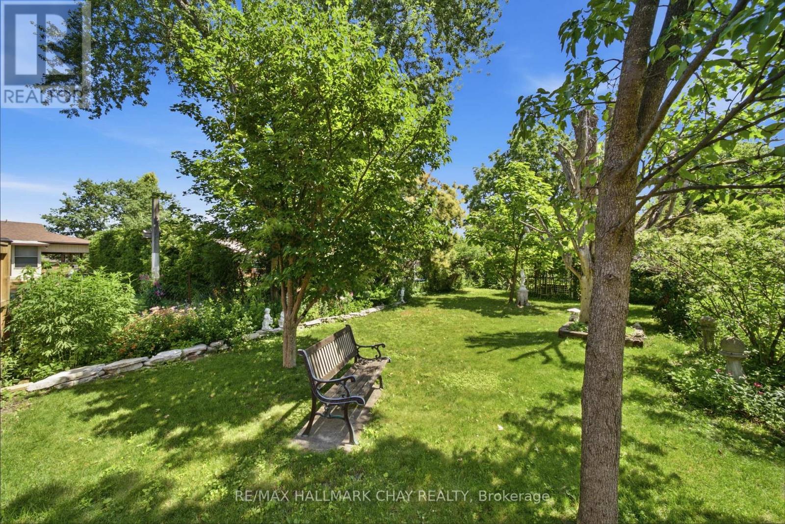 6 Highcroft Drive, Barrie (Allandale Heights), Ontario  L4N 2X4 - Photo 28 - S13534518