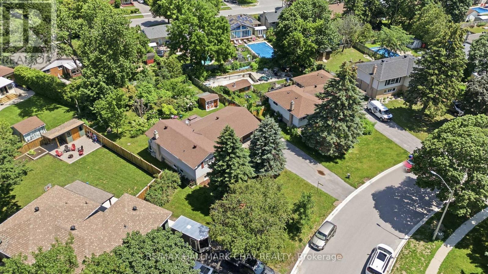 6 Highcroft Drive, Barrie (Allandale Heights), Ontario  L4N 2X4 - Photo 40 - S13534518
