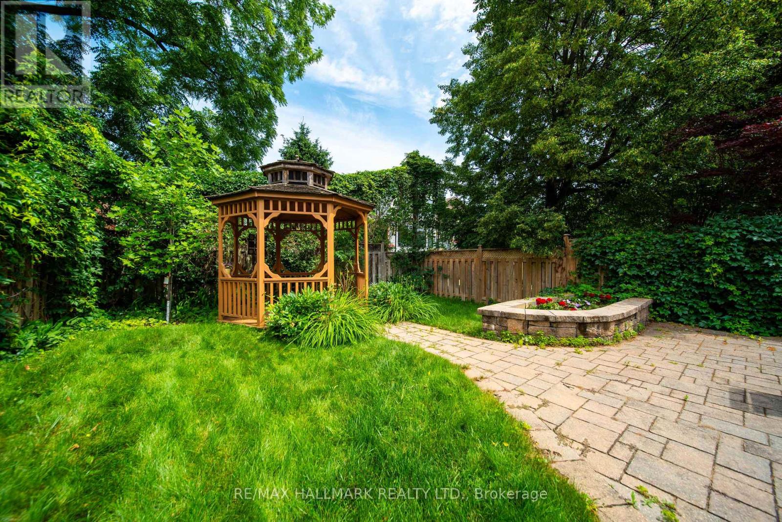 124 Felbrigg Avenue, Toronto, Ontario  M5M 2M5 - Photo 42 - C13532878