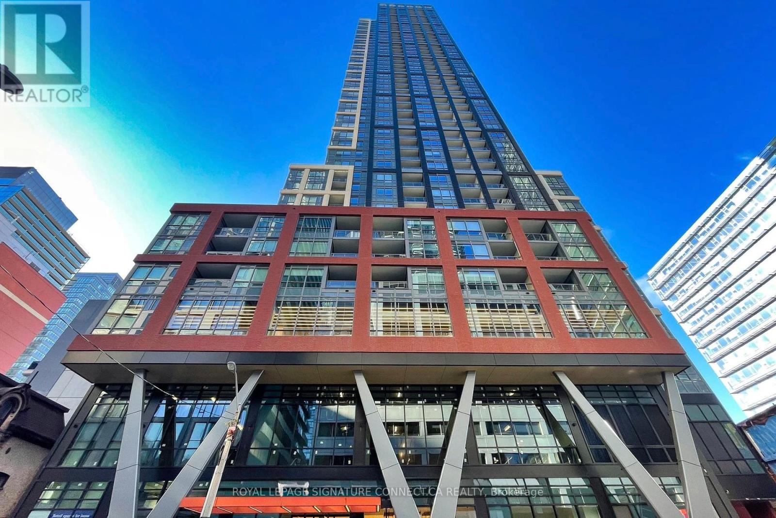 1107 - 108 Peter Street, Toronto, Ontario  M5V 2G7 - Photo 21 - C13533696