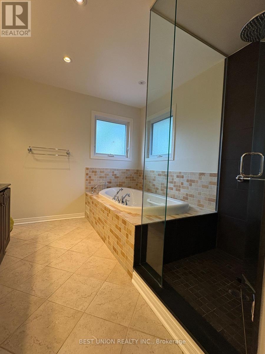 2323 Towne Boulevard, Oakville, Ontario  L6H 5J6 - Photo 27 - W13122890