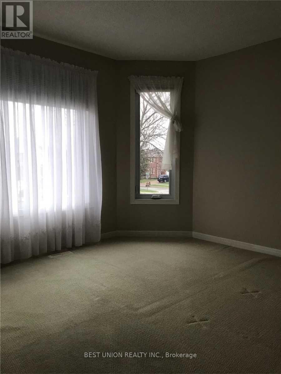 2323 Towne Boulevard, Oakville, Ontario  L6H 5J6 - Photo 10 - W13122890