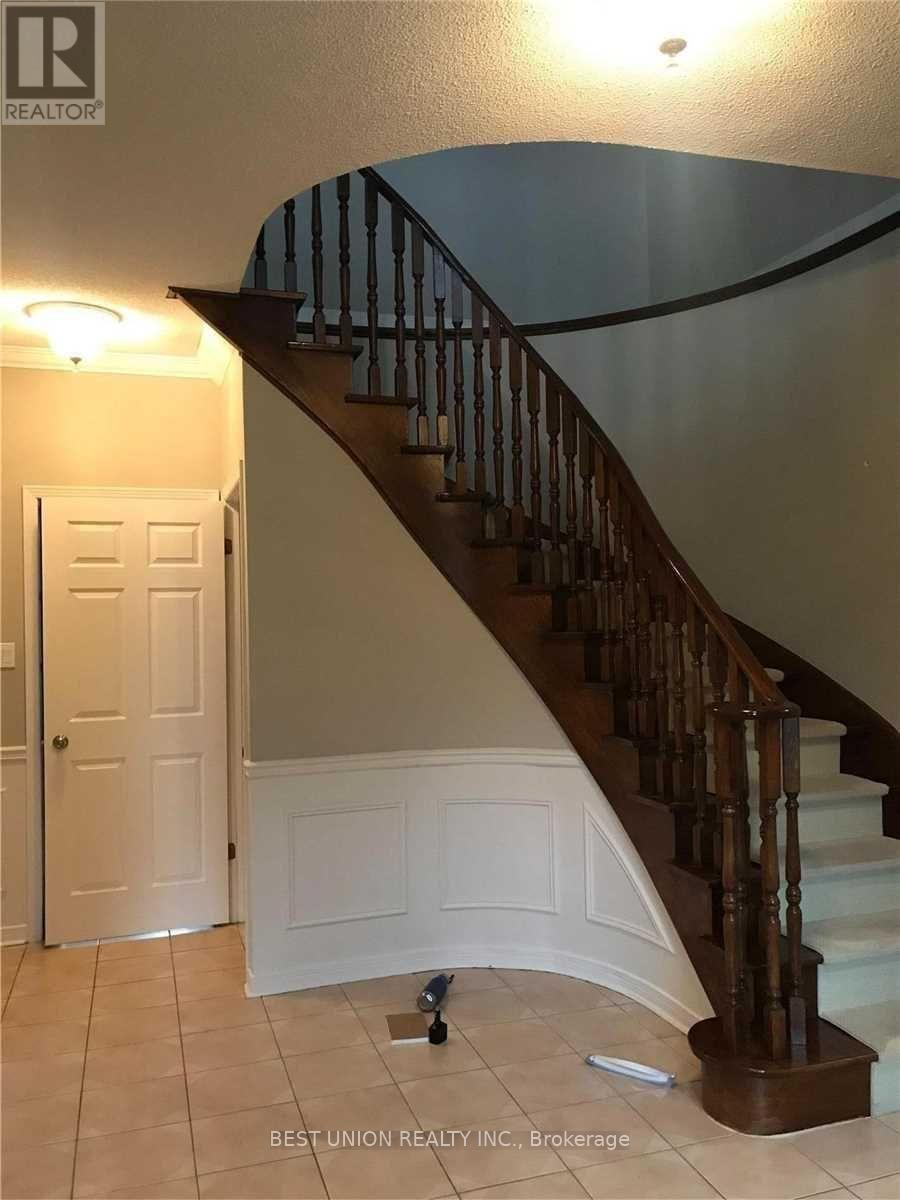 2323 Towne Boulevard, Oakville, Ontario  L6H 5J6 - Photo 18 - W13122890