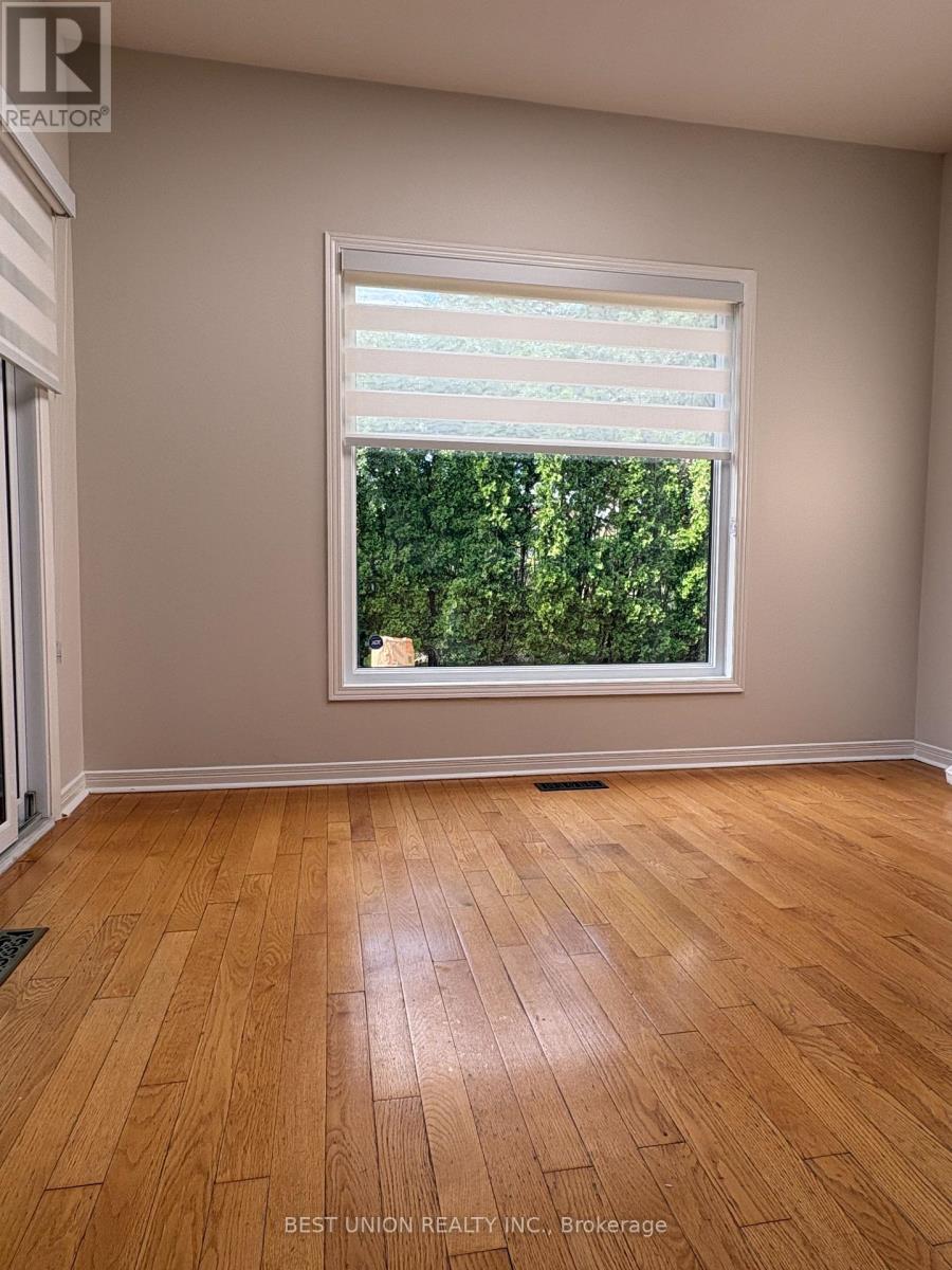 2323 Towne Boulevard, Oakville, Ontario  L6H 5J6 - Photo 4 - W13122890