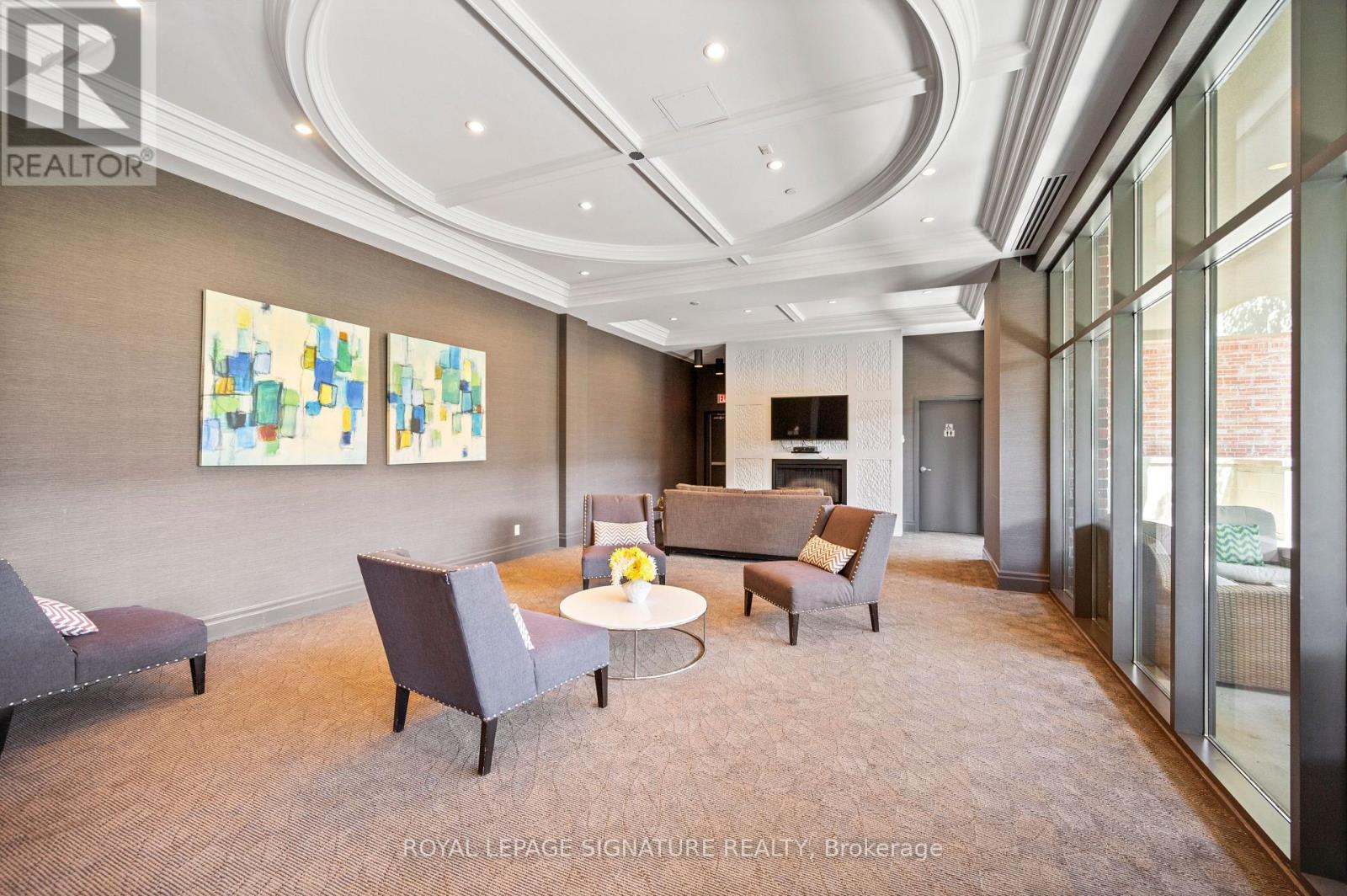 303 - 3563 Lake Shore Boulevard W, Toronto, Ontario M8W 0A3 - Photo 45 - W13532162