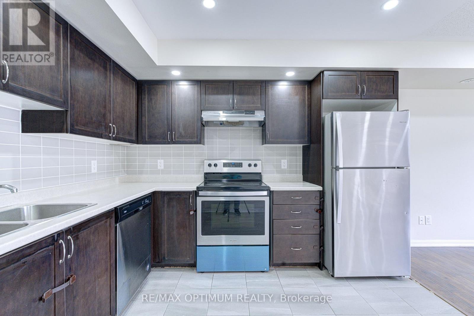 307 - 250 Sunny Meadow Boulevard, Brampton, Ontario L6R 3Y6 - Photo 10 - W13534542