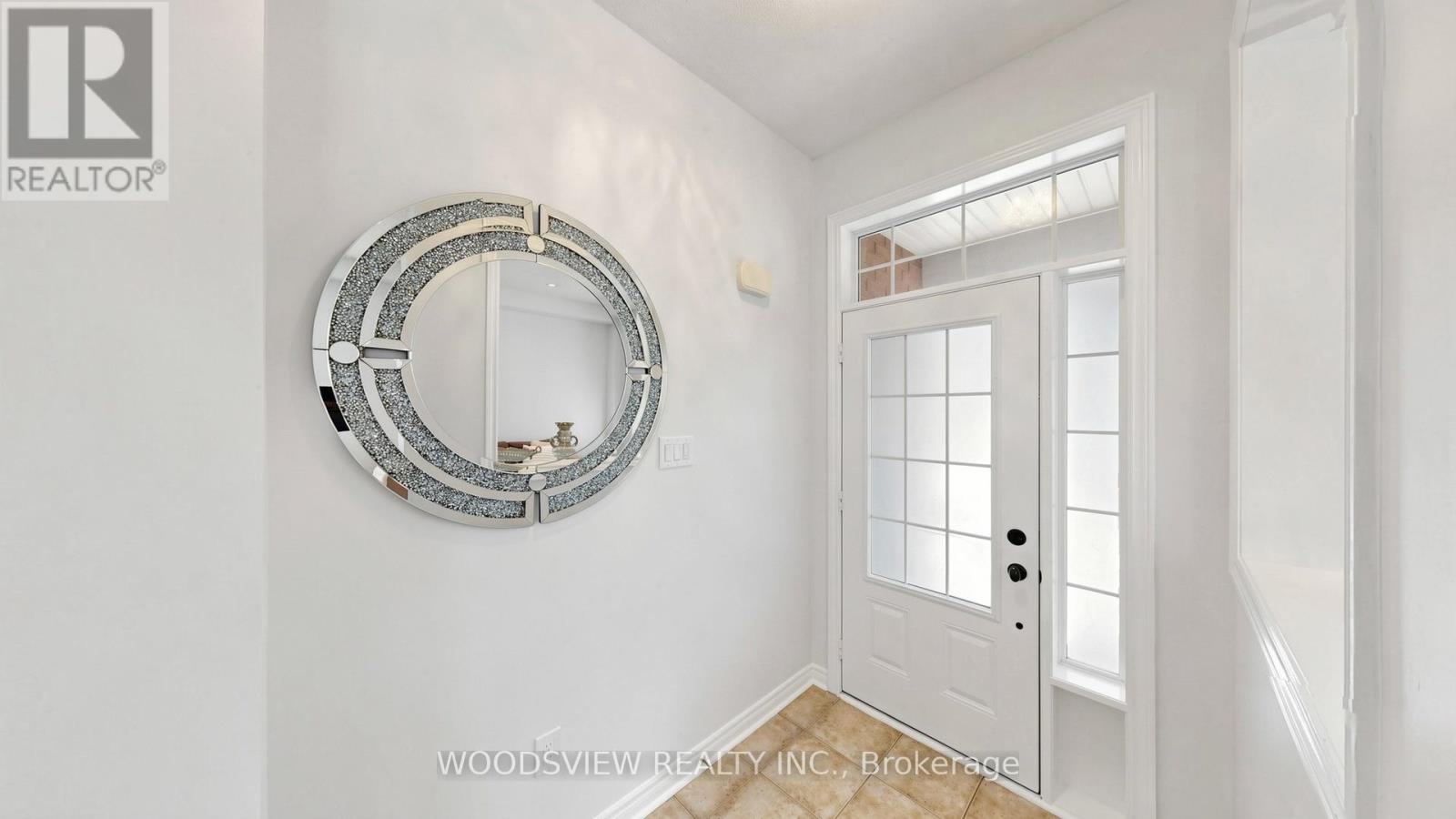 7 Deancrest Road, Brampton, Ontario  L7A 0W2 - Photo 3 - W13534566