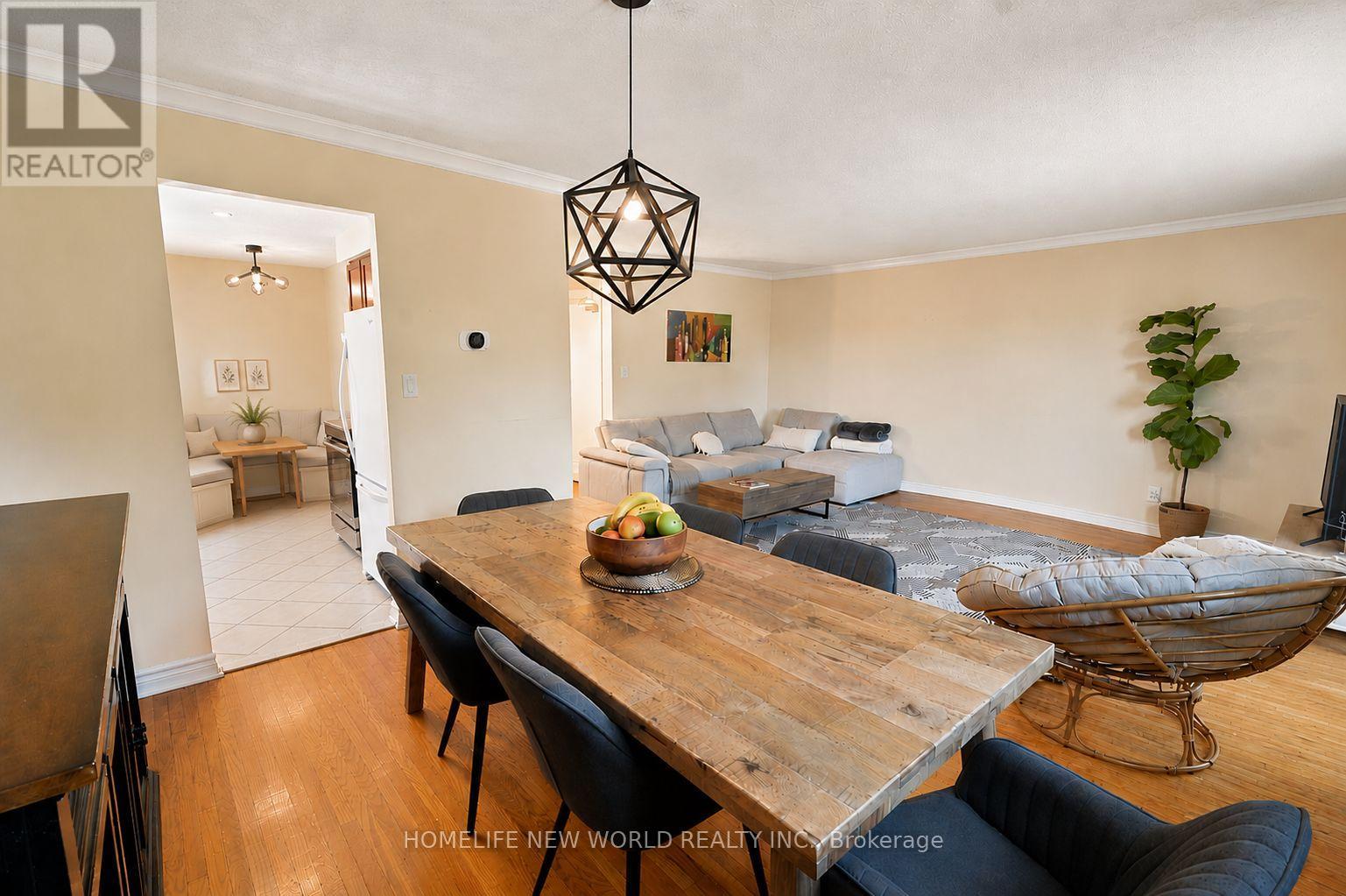 Upper - 458 Appledore Crescent, Mississauga, Ontario  L5B 2L6 - Photo 4 - W13534572