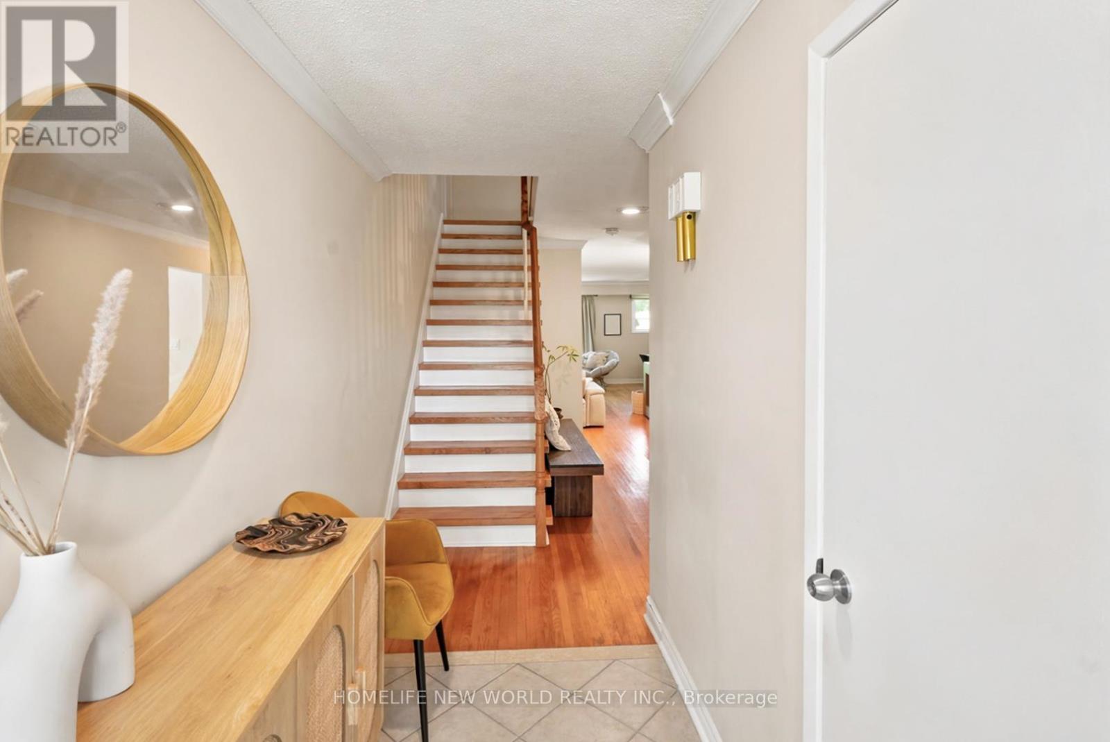 Upper - 458 Appledore Crescent, Mississauga, Ontario  L5B 2L6 - Photo 8 - W13534572