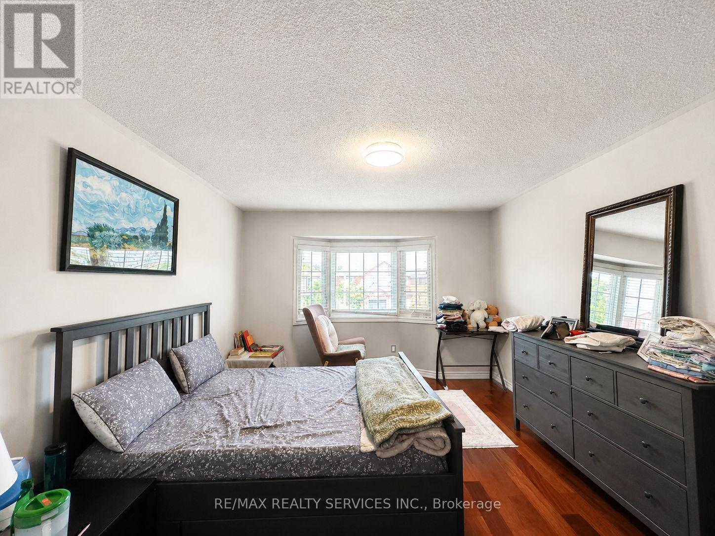 6897 Bansbridge Crescent, Mississauga, Ontario  L5N 6T1 - Photo 9 - W13534688