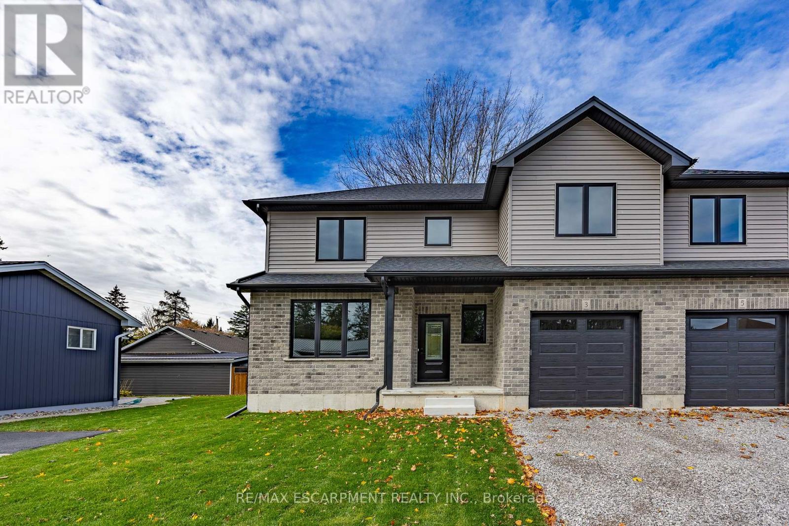 3 MAPLE AVENUE, Norfolk, Ontario
