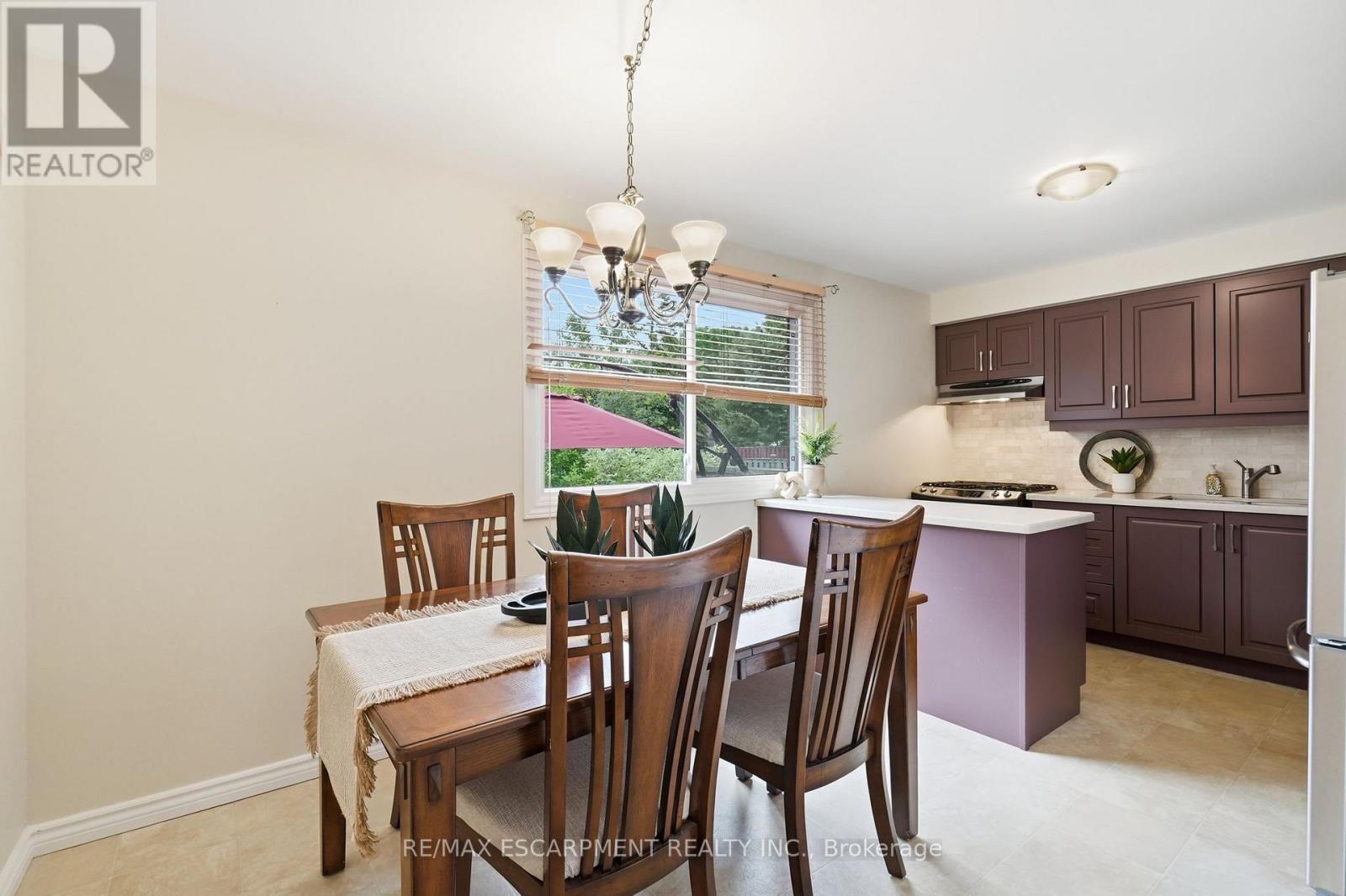 69 Fairway Drive, Hamilton, Ontario L8K 5L6 - Photo 9 - X13534638