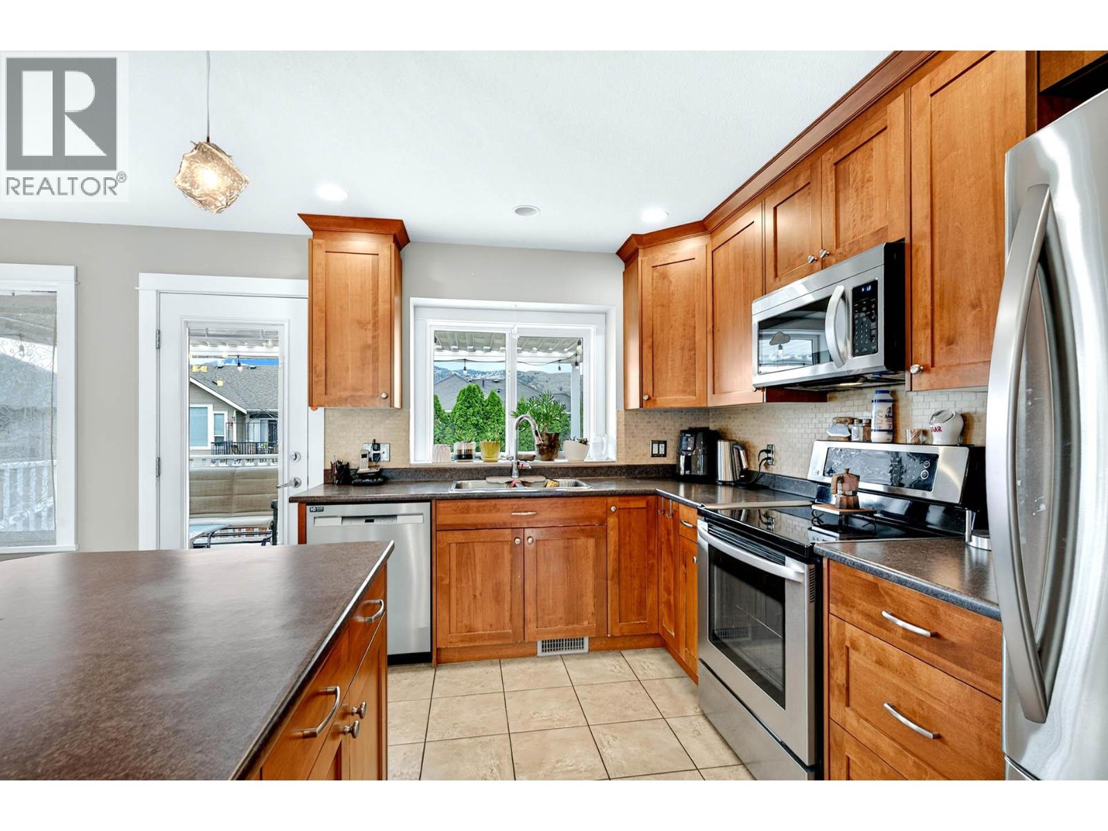 2639 Rosewood Avenue, Kamloops, British Columbia  V2C 0C4 - Photo 13 - 10393224