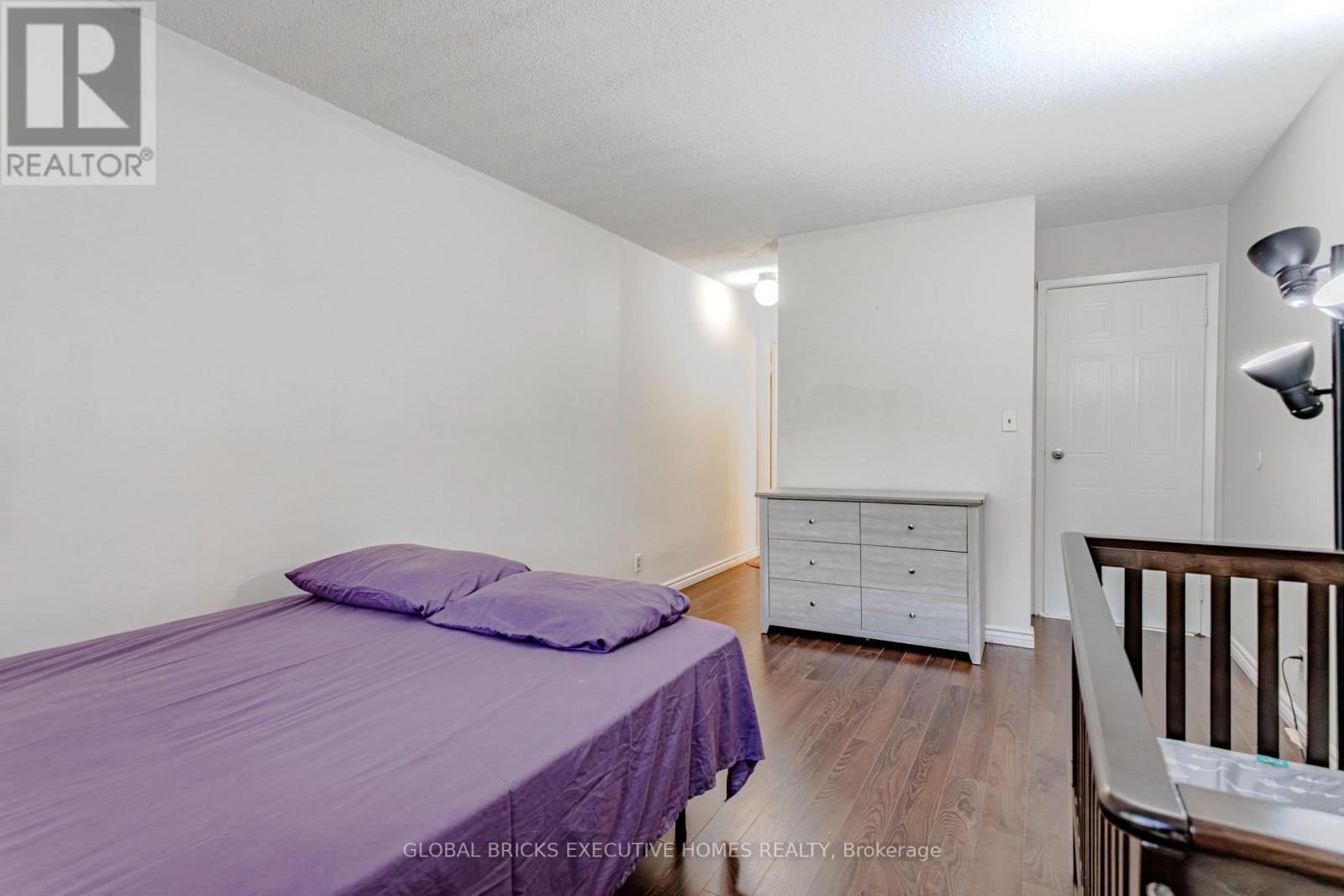 102 - 1275 Cornerbrook Place, Mississauga, Ontario L5C 3J3 - Photo 35 - W13529892