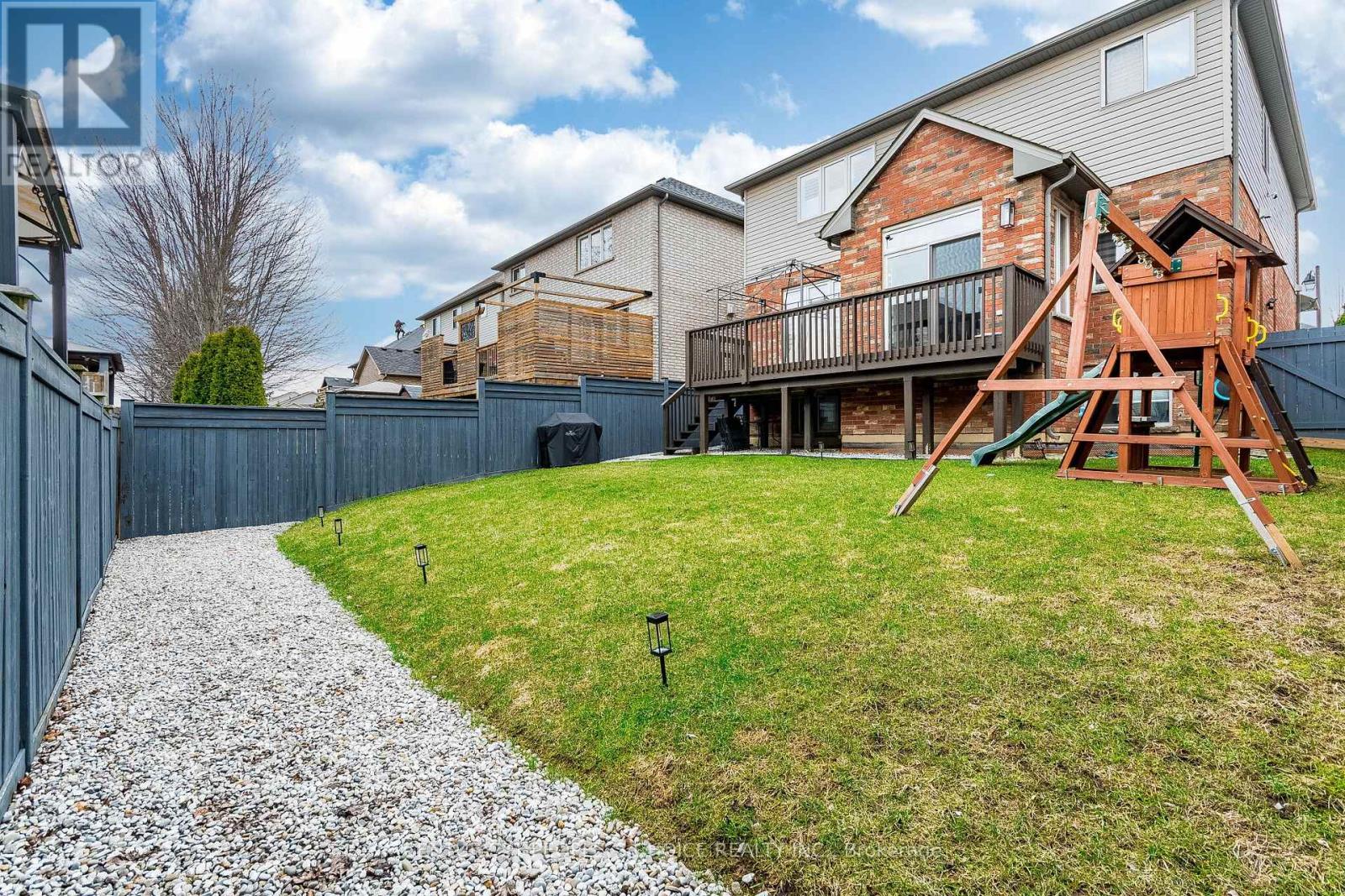 147 Garinger Crescent, Hamilton, Ontario L0R 1C0 - Photo 50 - X13533058