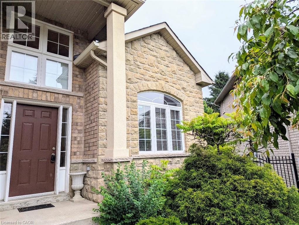 39 NAOMI Court, Ancaster