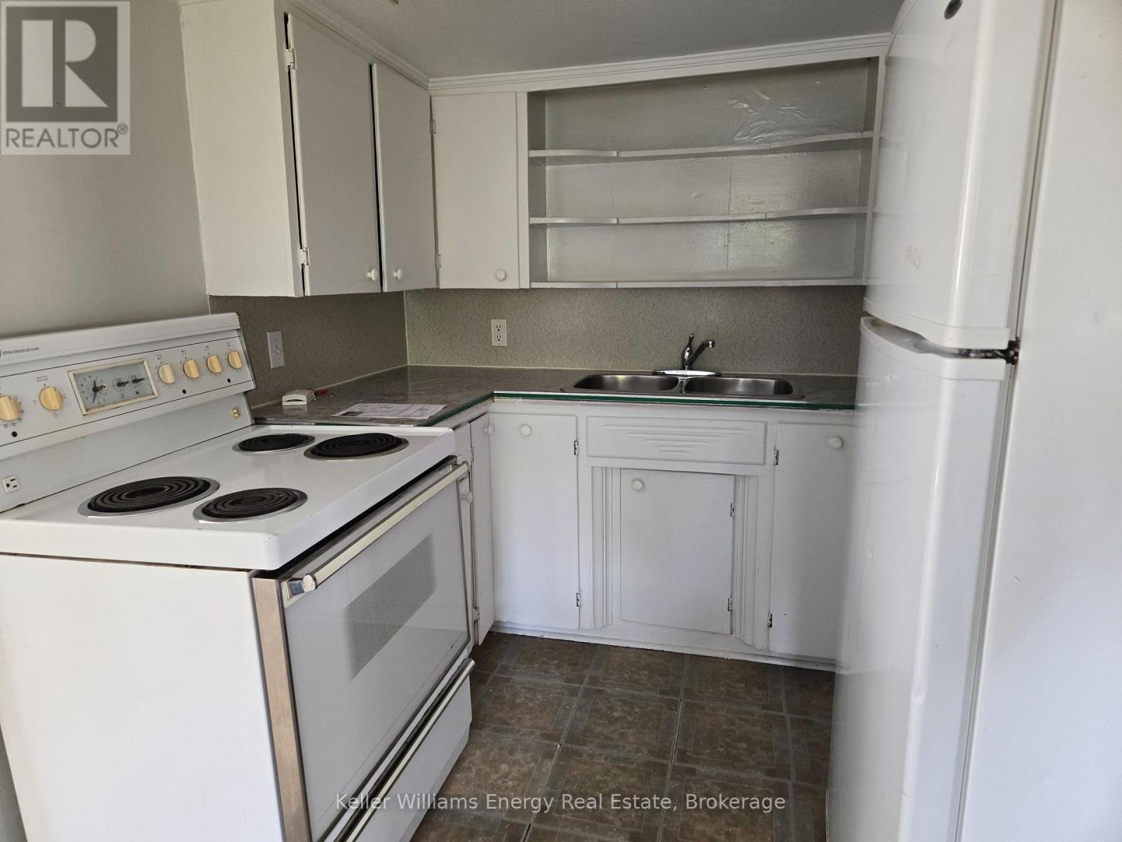 #3 - 86 Brock Street E, Oshawa, Ontario  L1G 1S1 - Photo 2 - E13534772