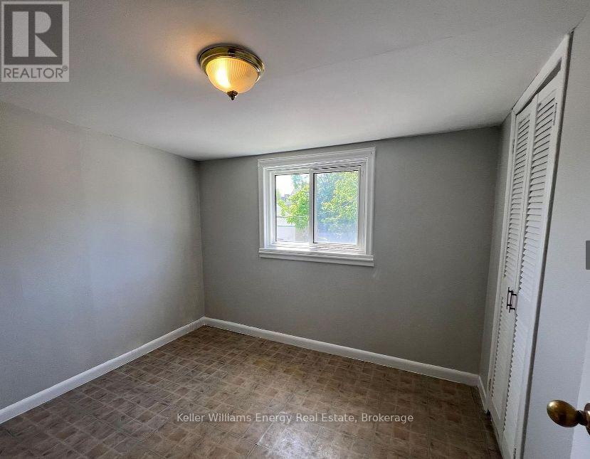 2 - 169 Mary Street N, Oshawa, Ontario  L1G 5C1 - Photo 6 - E13534798