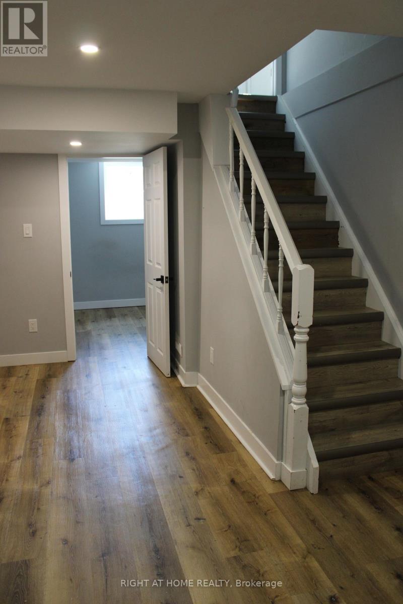 168 Golfdale Crescent, London South, Ontario  N6C 5X4 - Photo 4 - X13534854