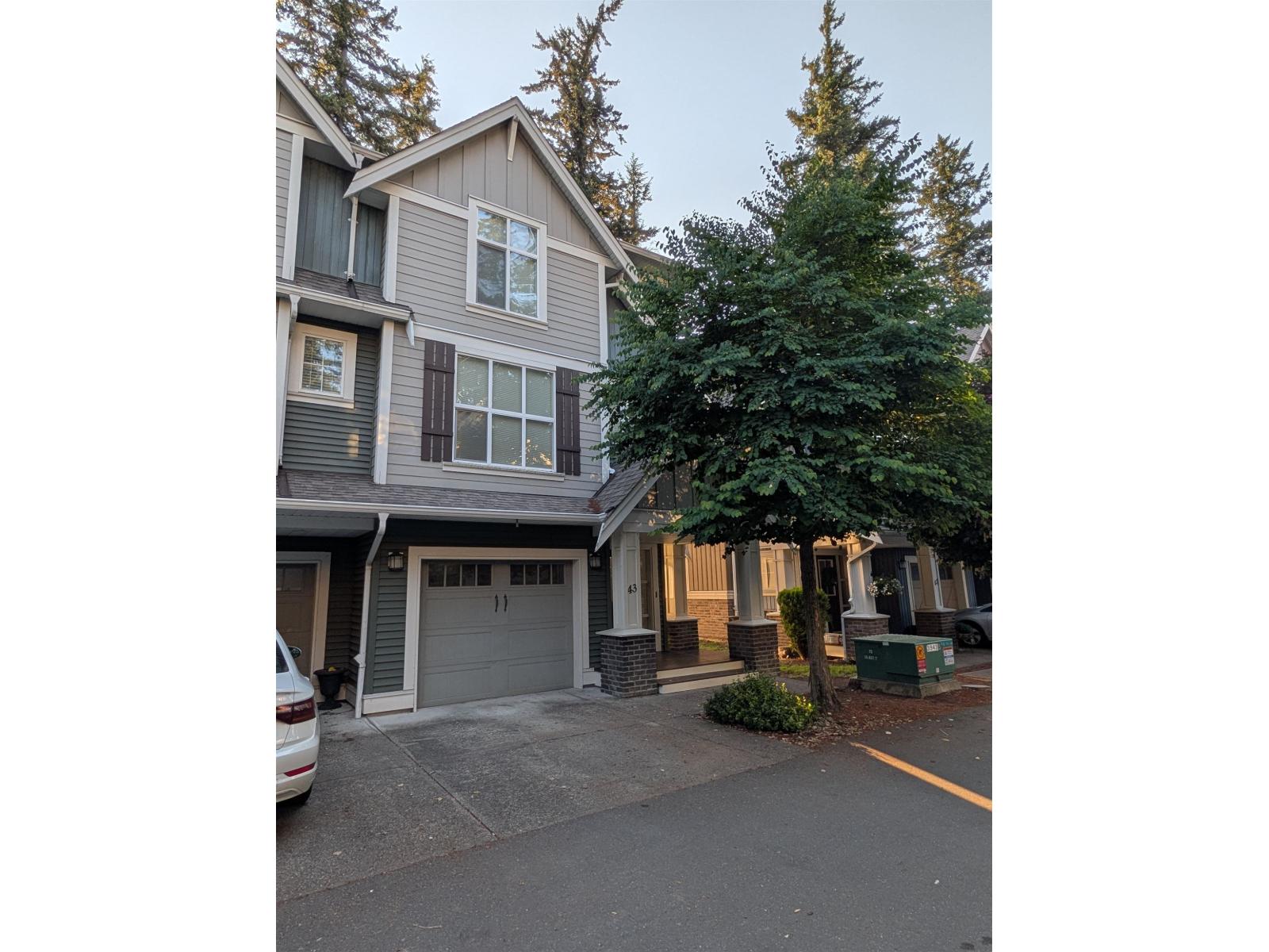 43 5837 Sappers Way, Garrison Crossing, Chilliwack, British Columbia  V2R 0G4 - Photo 2 - R3143040