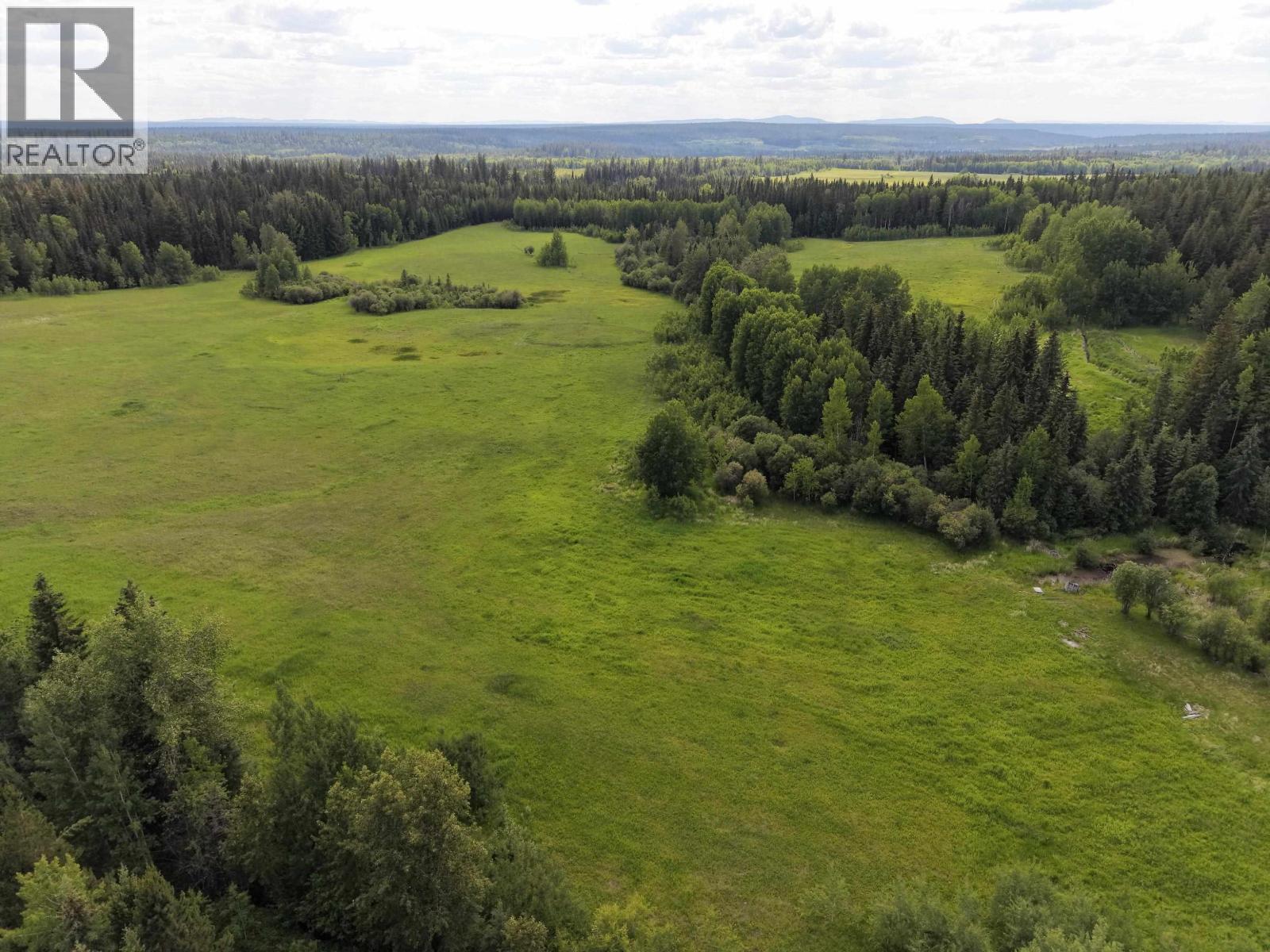4120 Knife Creek Road, 150 Mile House, British Columbia  V0K 2G0 - Photo 2 - R3143616