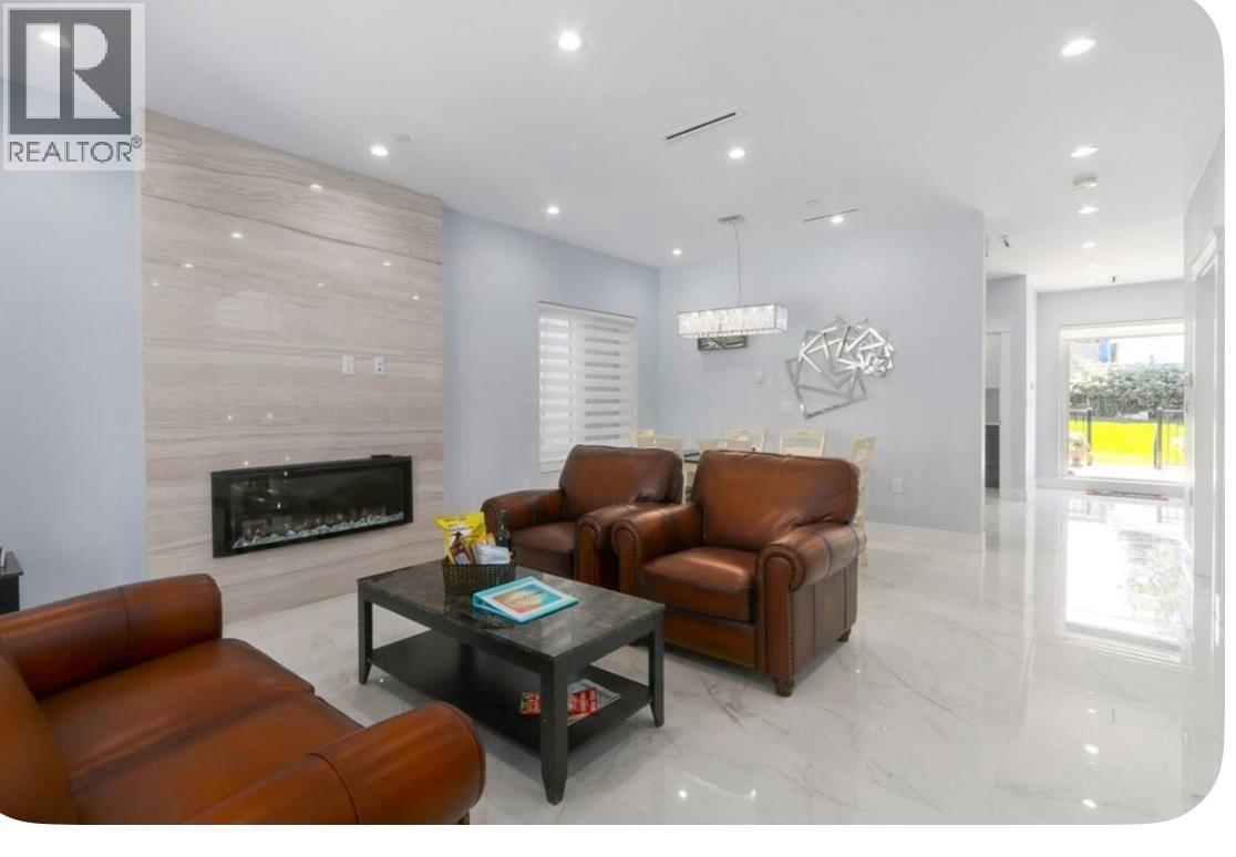4666 Earles Street, Vancouver, British Columbia  V5R 3R2 - Photo 5 - R3143260