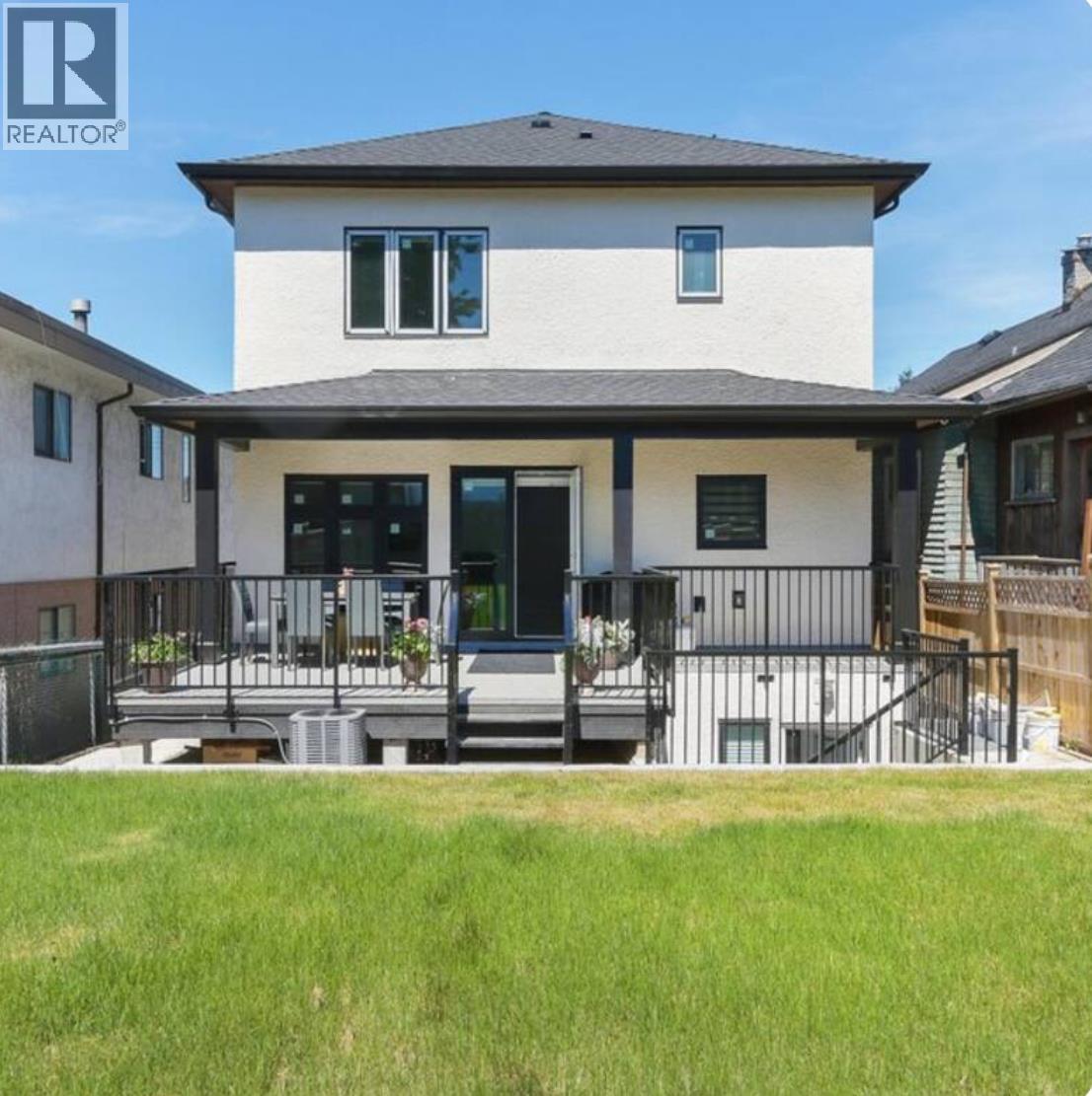 4666 Earles Street, Vancouver, British Columbia  V5R 3R2 - Photo 2 - R3143260