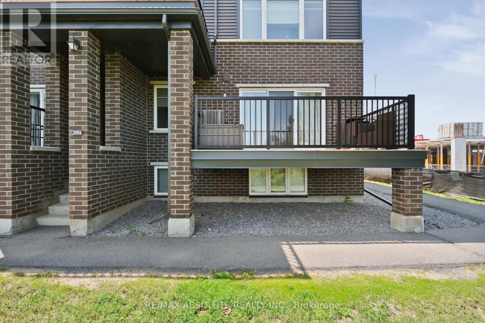 235a Eldorado Private, Ottawa, Ontario  K2K 0N8 - Photo 3 - X13534742