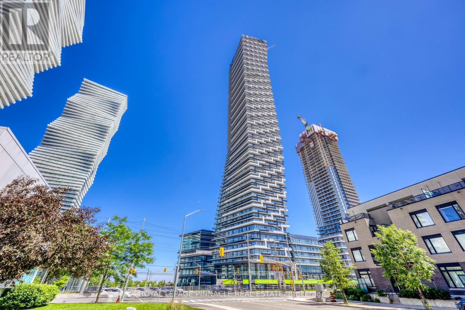 4511 - 448 BURNHAMTHORPE ROAD, Mississauga (City Centre)