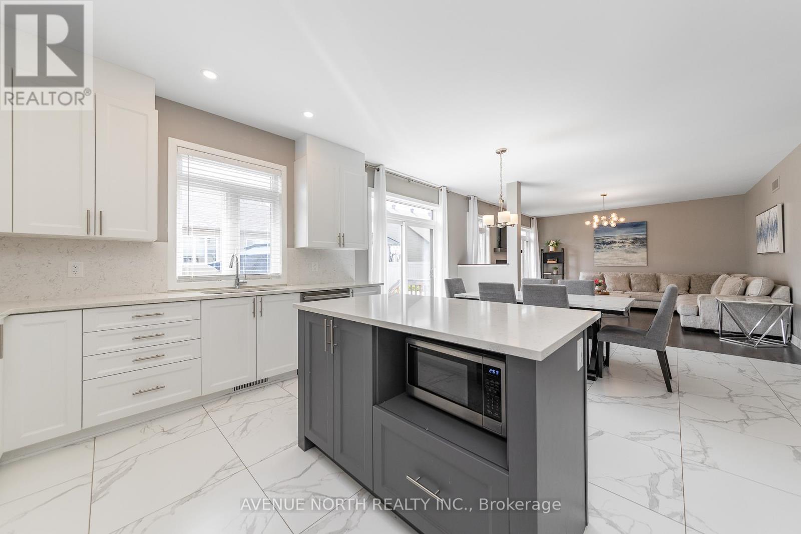 206 Reisling Way, Ottawa, Ontario  K1T 0X1 - Photo 11 - X13534464