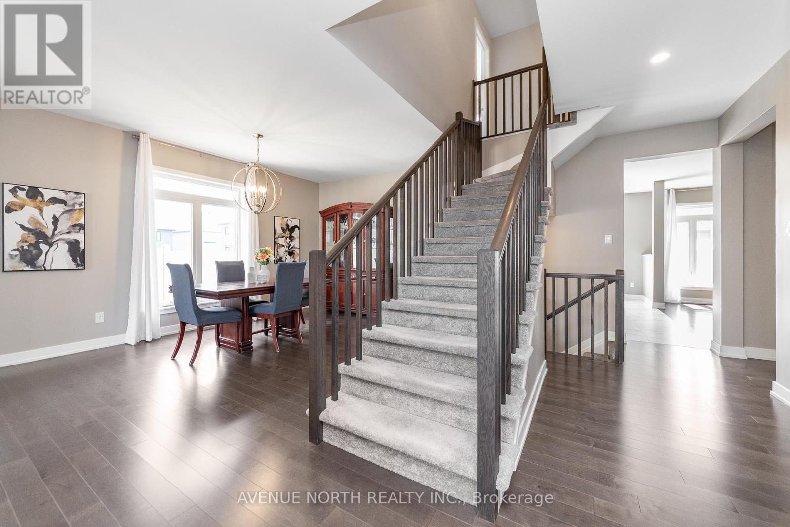 206 Reisling Way, Ottawa, Ontario  K1T 0X1 - Photo 3 - X13534464
