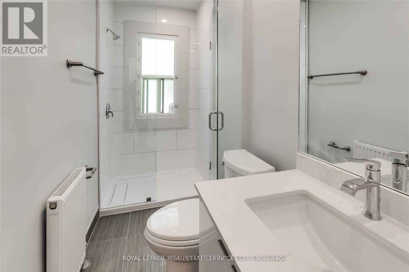 20 - 120 Vaughan Road, Toronto, Ontario  M6C 2M2 - Photo 17 - C13534846