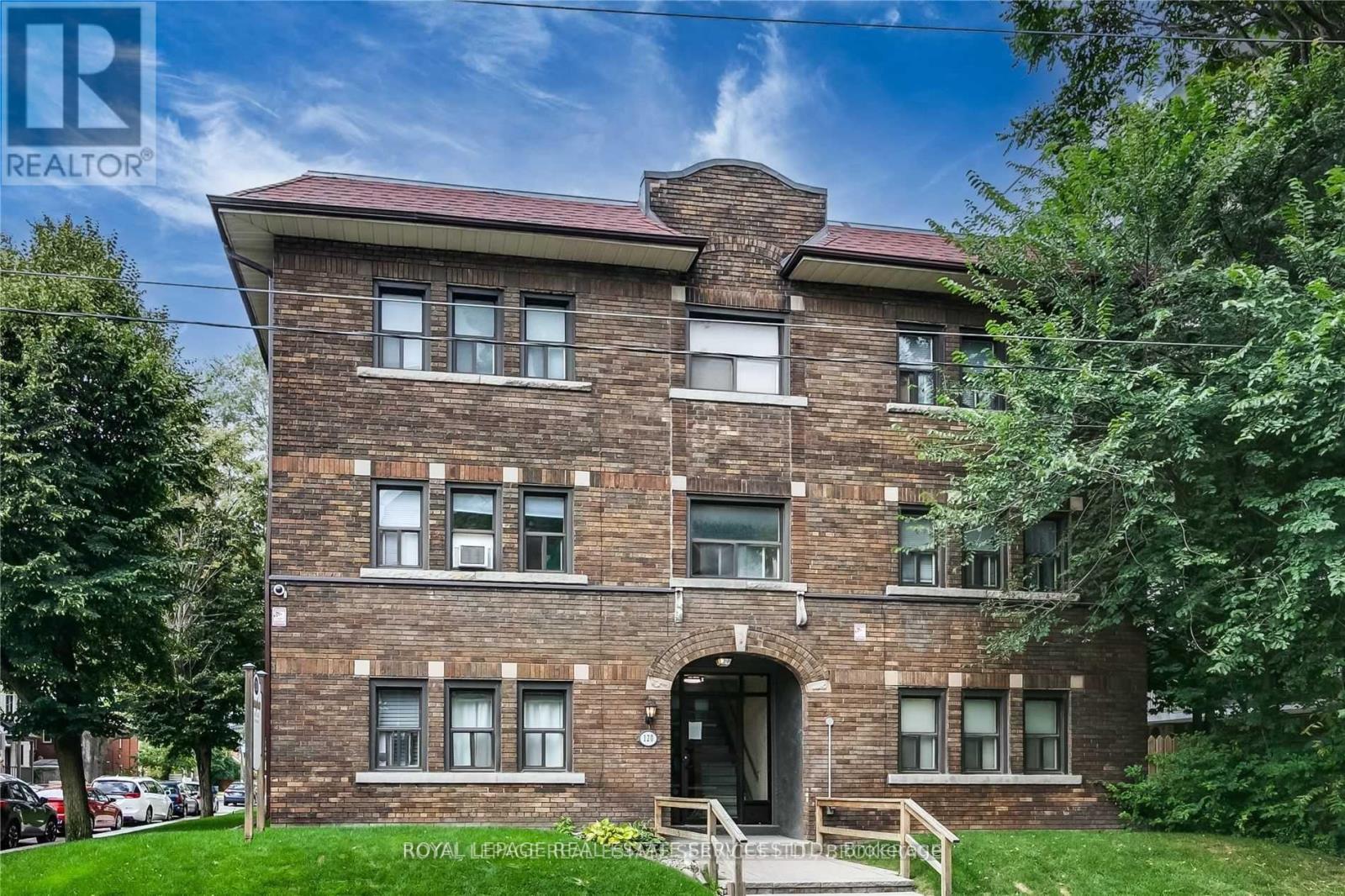 20 - 120 Vaughan Road, Toronto, Ontario  M6C 2M2 - Photo 3 - C13534846