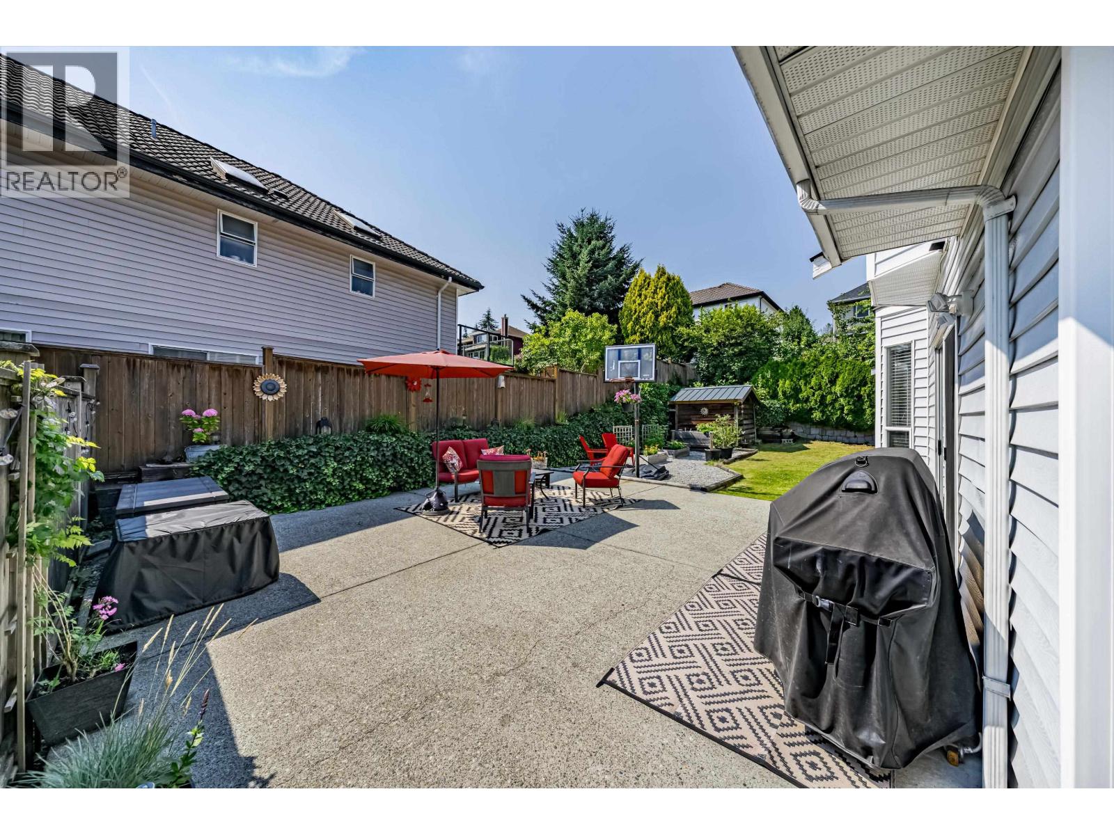 1328 Honeysuckle Lane, Coquitlam, British Columbia  V3E 2K2 - Photo 33 - R3143541