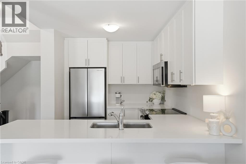 19 Picardy Drive Unit# 62, Stoney Creek, Ontario  L8J 0M7 - Photo 5 - 40845974