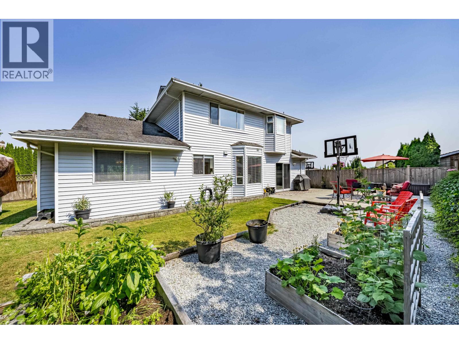 1328 Honeysuckle Lane, Coquitlam, British Columbia  V3E 2K2 - Photo 34 - R3143541