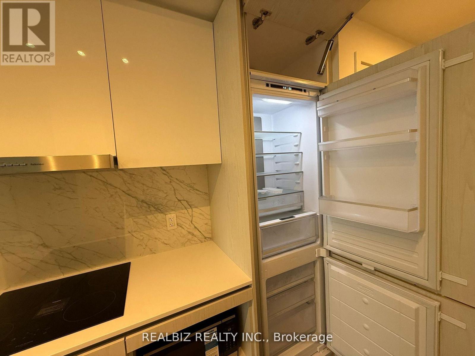 1715 - 28 Interchange Way, Vaughan, Ontario  L4K 0P8 - Photo 26 - N13534760