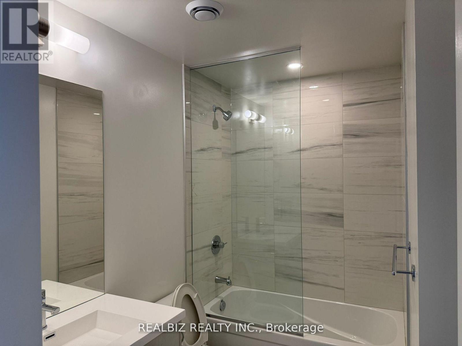 1715 - 28 Interchange Way, Vaughan, Ontario  L4K 0P8 - Photo 37 - N13534760