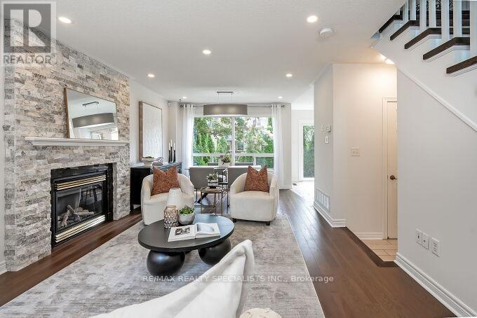 1493 Derby County Crescent, Oakville, Ontario L6M 4N9 - Photo 11 - W13534812