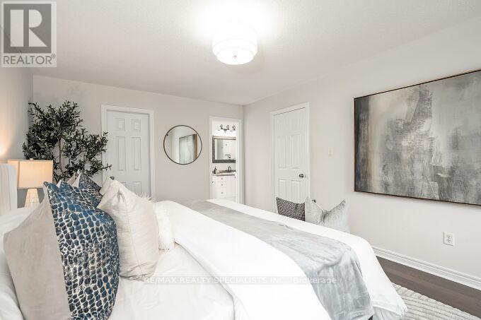 1493 Derby County Crescent, Oakville, Ontario L6M 4N9 - Photo 27 - W13534812