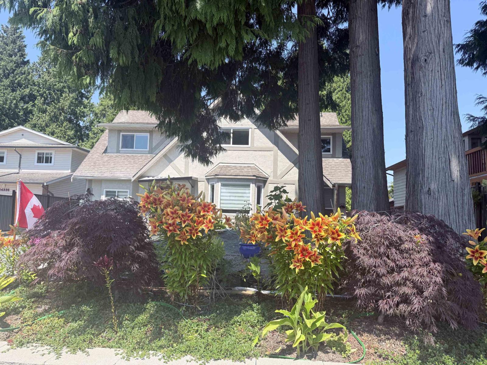 14343 17 Avenue, Surrey, British Columbia  V4A 6L3 - Photo 2 - R3143363