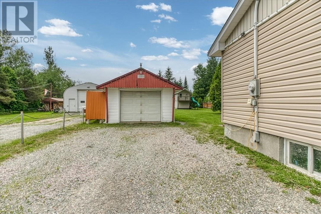 47 Shaw Street, Wahnapitae, Ontario  P0M 3C0 - Photo 32 - 2129033